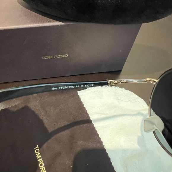 TOM FORD Aviator Sunglasses - Picture 8 of 12